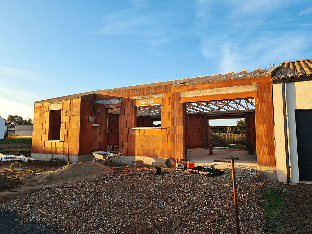 Réalisations de maçon à Luçon par Vendée terrassement Moreau Bâtiment